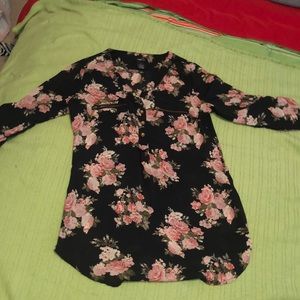 Long sleeve business casual floral shirt